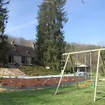 Maison Pour 6 Pers. Avec Piscine Privee Et Animaux Acceptes - Fr-1-616-83
