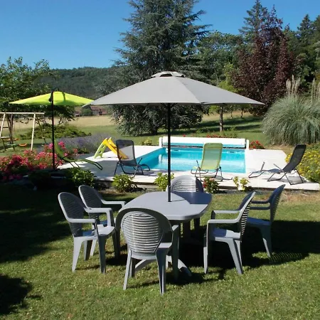 Maison Pour 6 Pers. Avec Piscine Privée Et Animaux Acceptés - Fr-1-616-83 Montignac-Lascaux