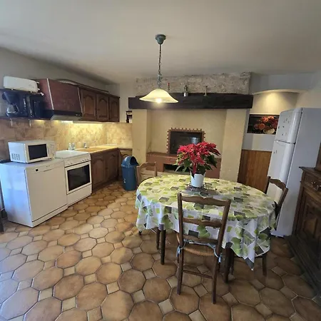 Maison Pour 6 Pers. Avec Piscine Privee Et Animaux Acceptes - Fr-1-616-83 Σπίτι διακοπών