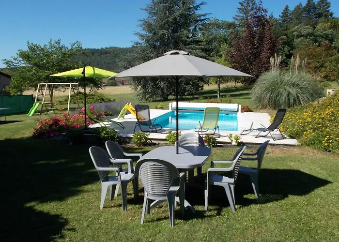 Maison Pour 6 Pers. Avec Piscine Privee Et Animaux Acceptes - Fr-1-616-83 Montignac-Lascaux