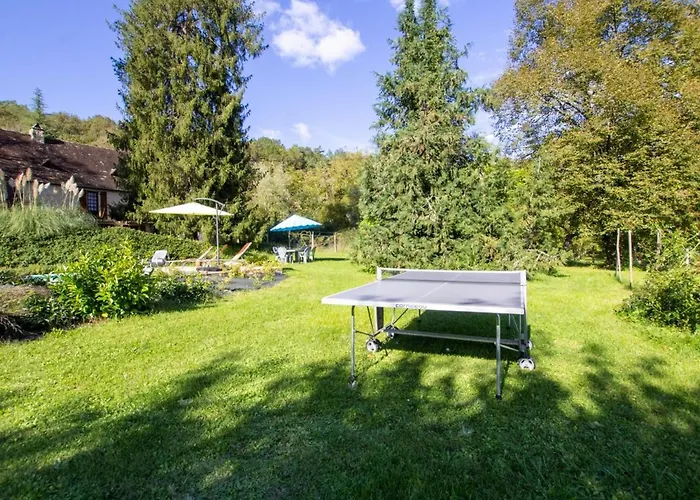 Maison Pour 6 Pers. Avec Piscine Privee Et Animaux Acceptes - Fr-1-616-83 *