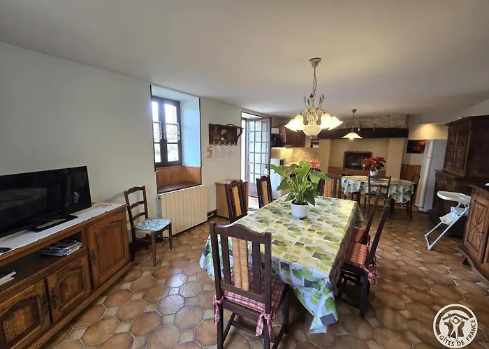 Σπίτι διακοπών Maison Pour 6 Pers. Avec Piscine Privee Et Animaux Acceptes - Fr-1-616-83 *
