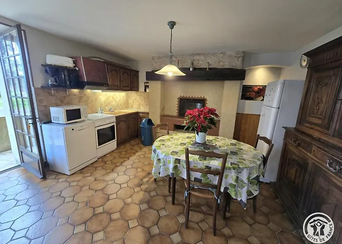 Maison Pour 6 Pers. Avec Piscine Privee Et Animaux Acceptes - Fr-1-616-83 Σπίτι διακοπών