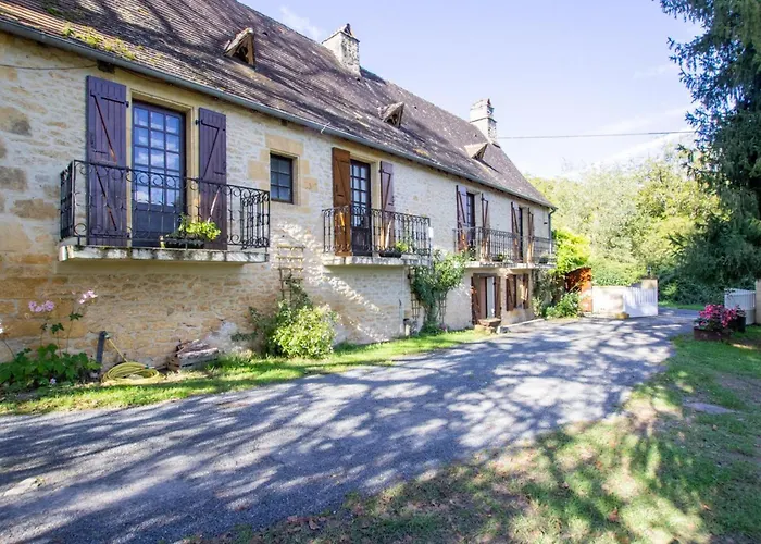 Maison Pour 6 Pers. Avec Piscine Privee Et Animaux Acceptes - Fr-1-616-83 *